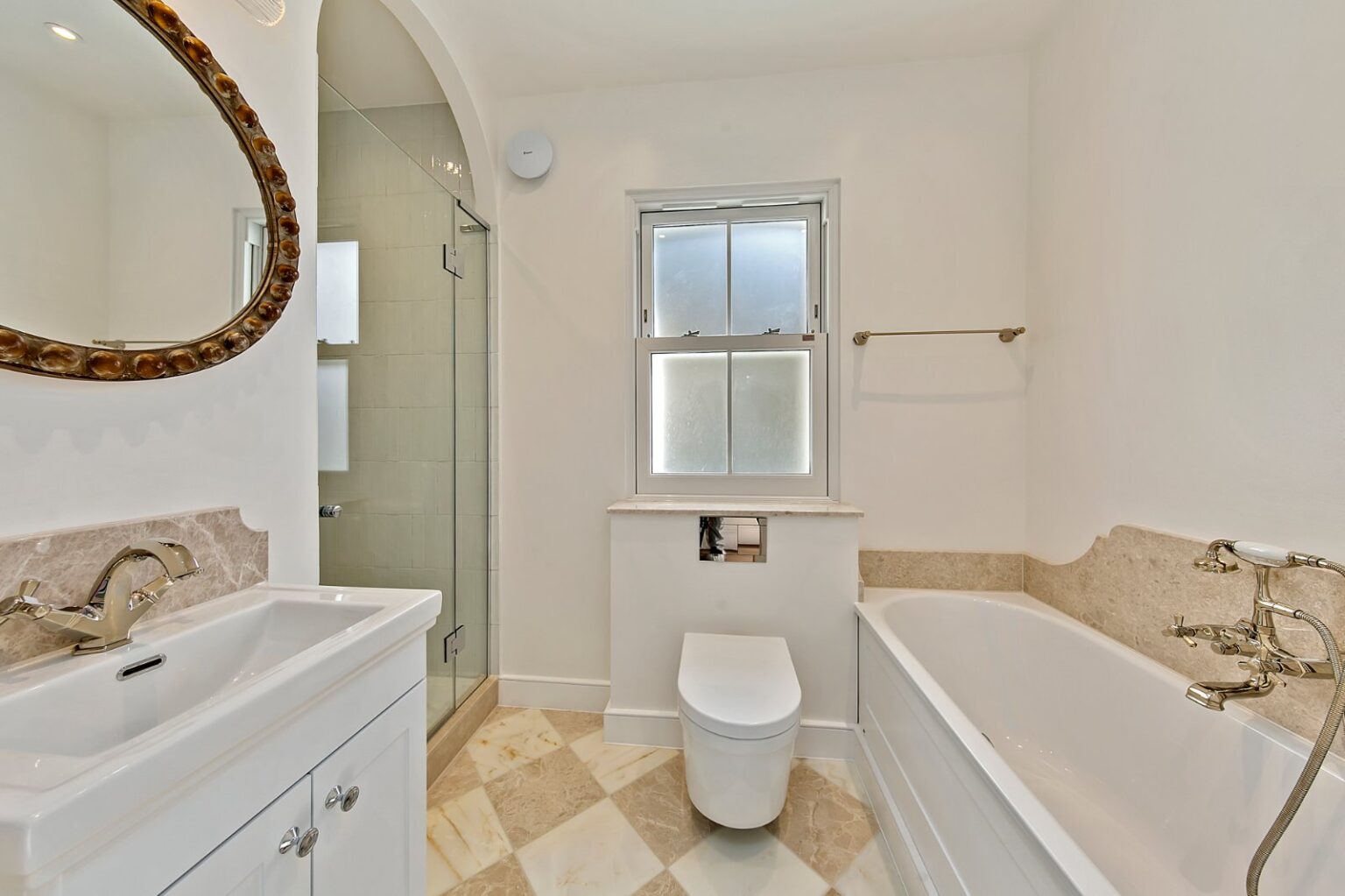 Warwick Road, Hampton Wick, KT1 gallery 15