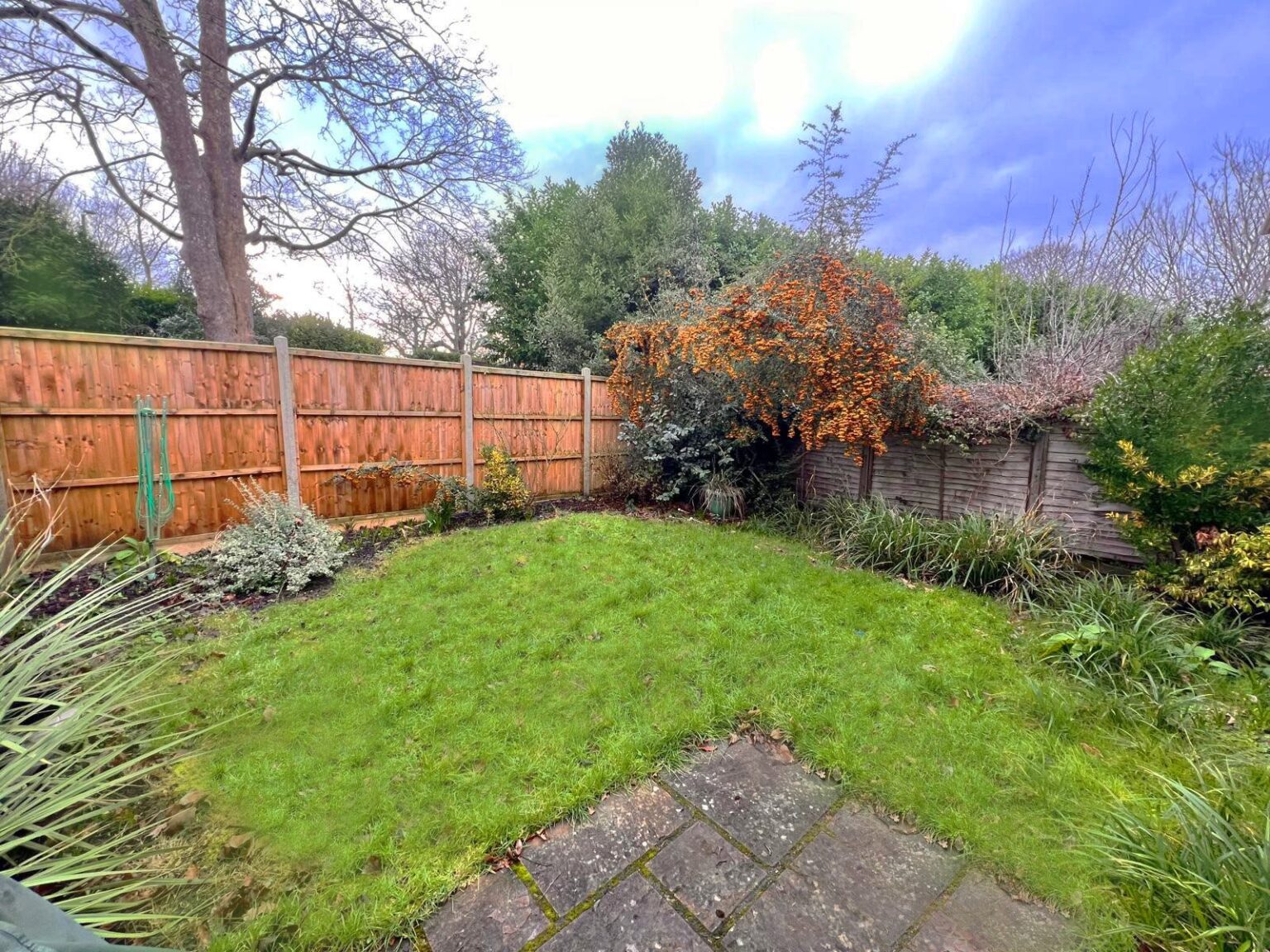 Shaef Way, Teddington, TW11 gallery 2