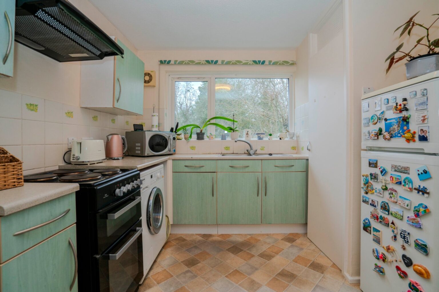 Maddison Close, Teddington, TW11 gallery 9