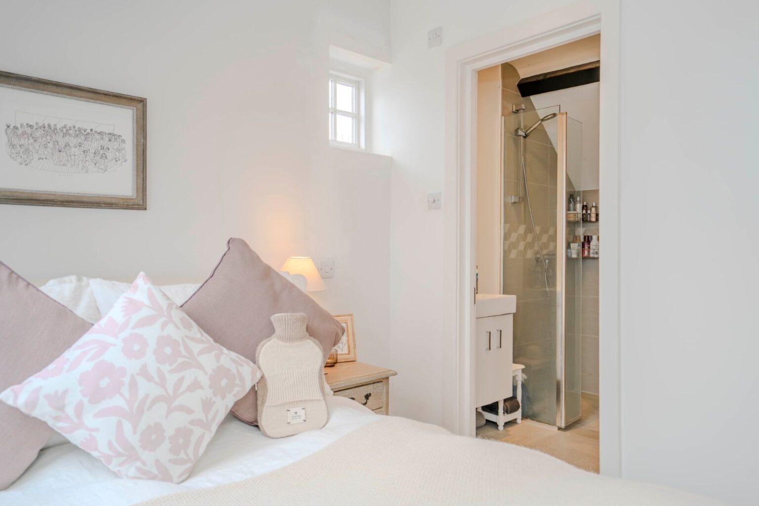 High Street, Hampton Wick, KT1 gallery 5