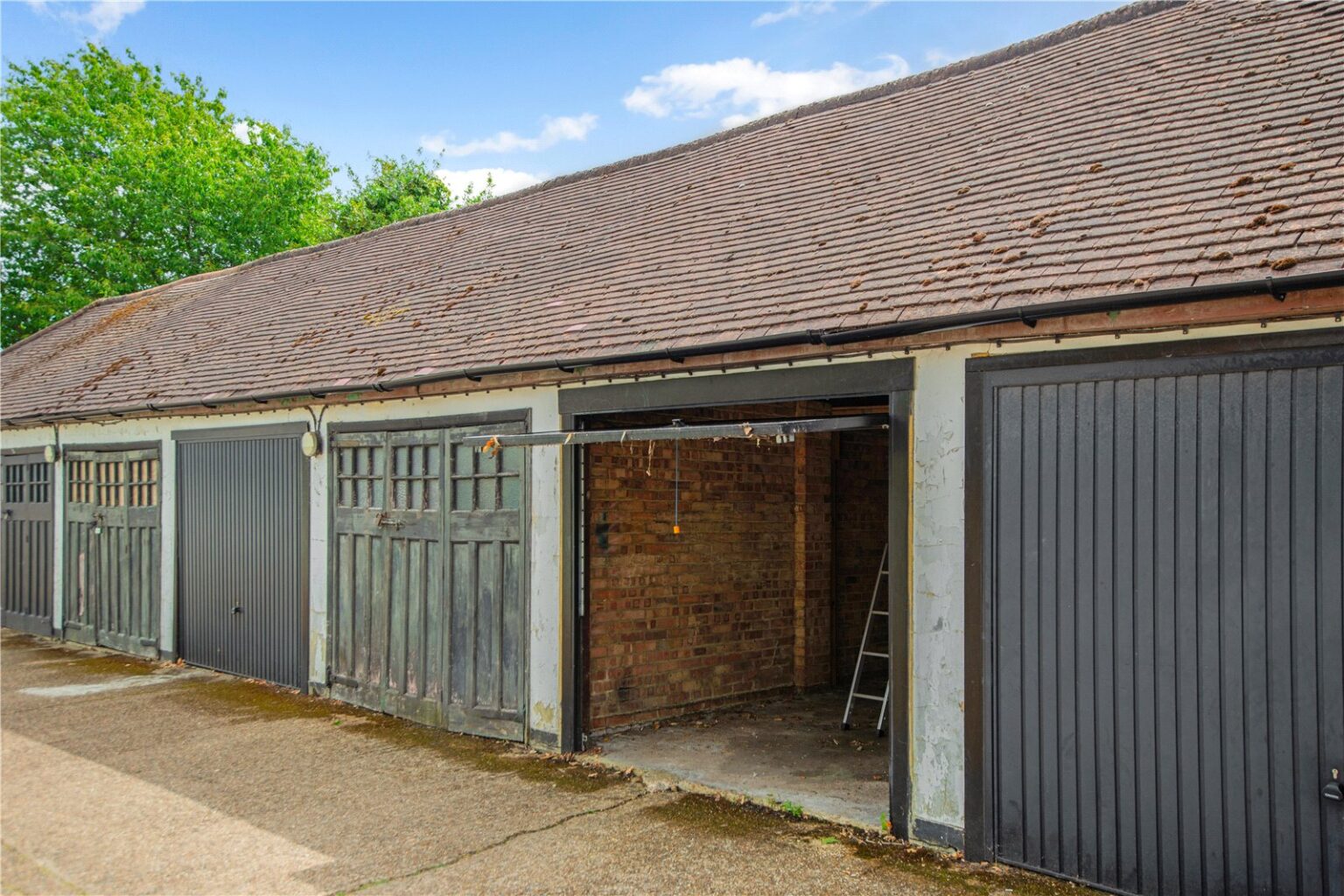 Fulwood Gardens, Twickenham, TW1 gallery 1