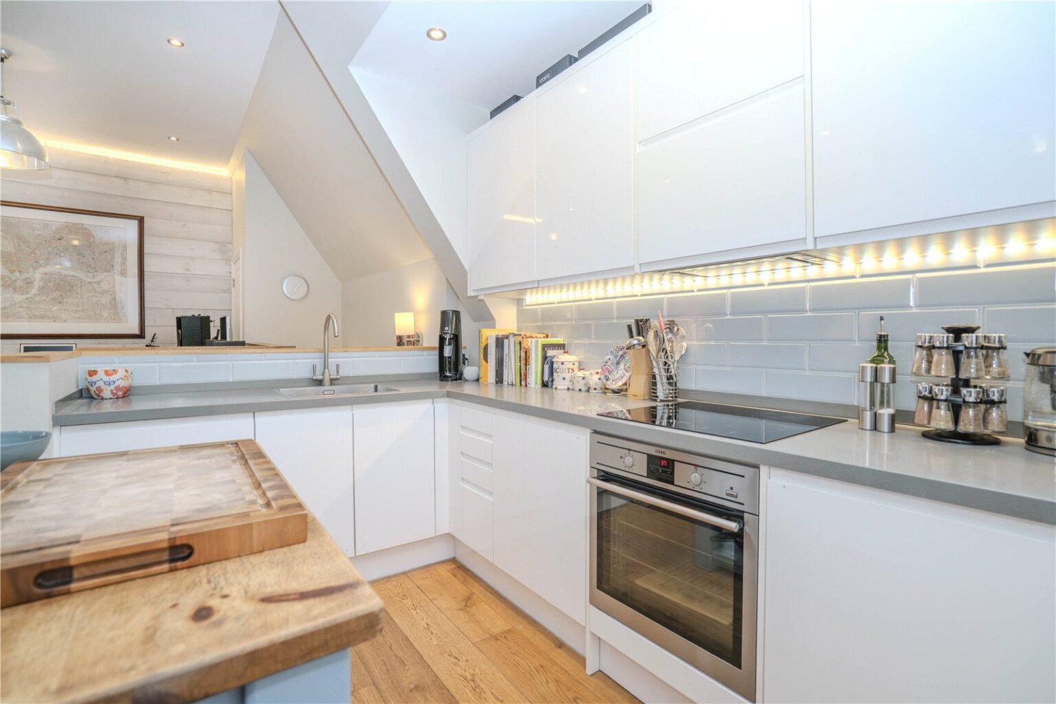 Park Lane, Richmond, TW9 gallery 5