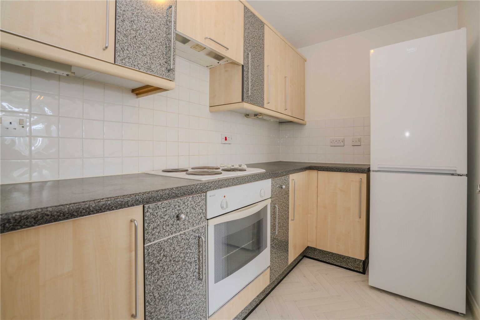 Regents Court, Sopwith Way, KT2 gallery 5