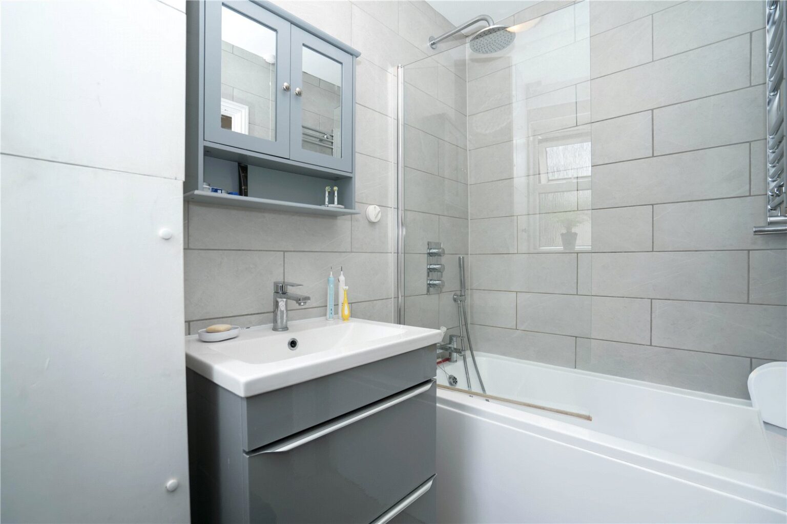 Sandycombe Road, Richmond, TW9 gallery 10