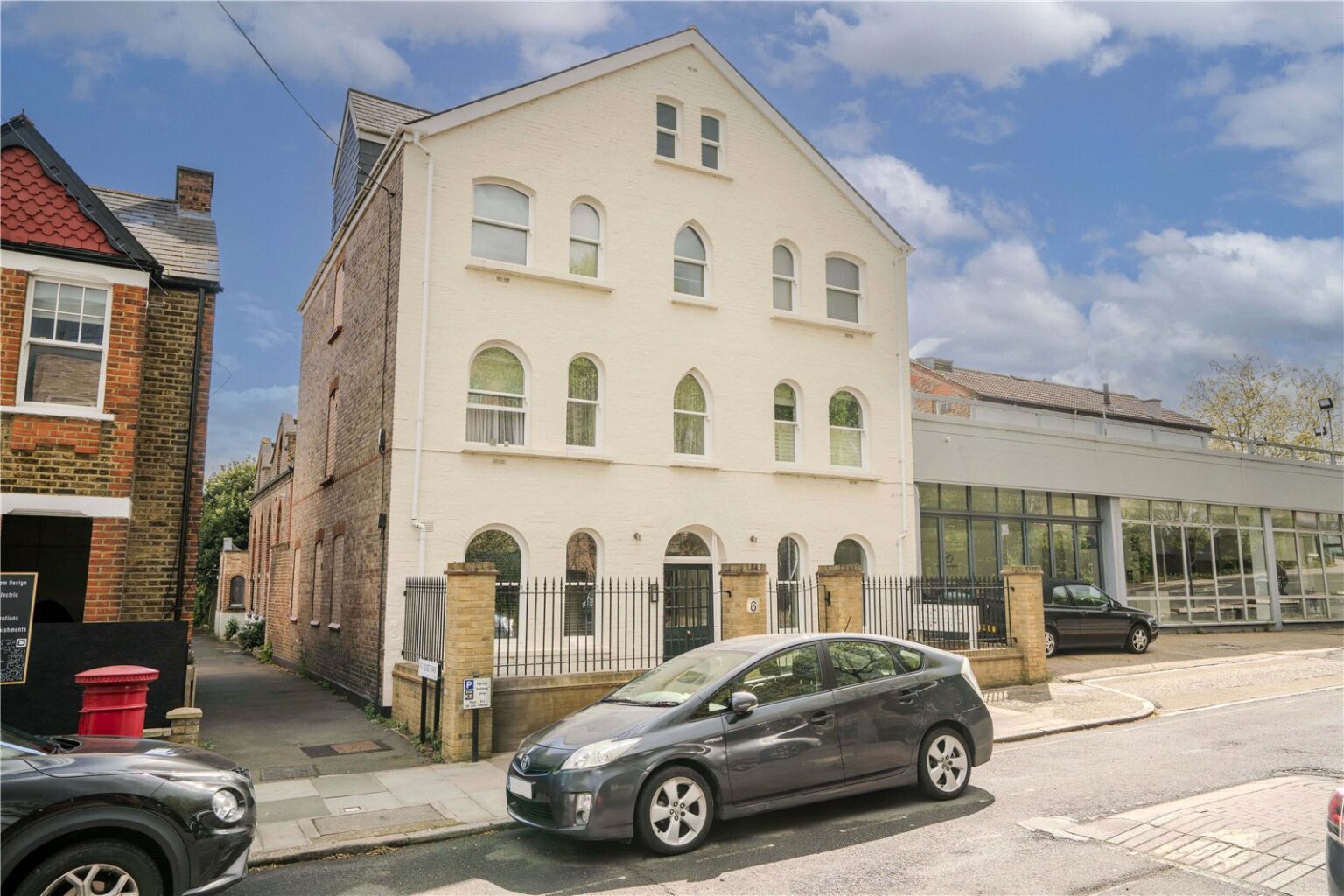 North Road, Richmond, TW9 gallery 1