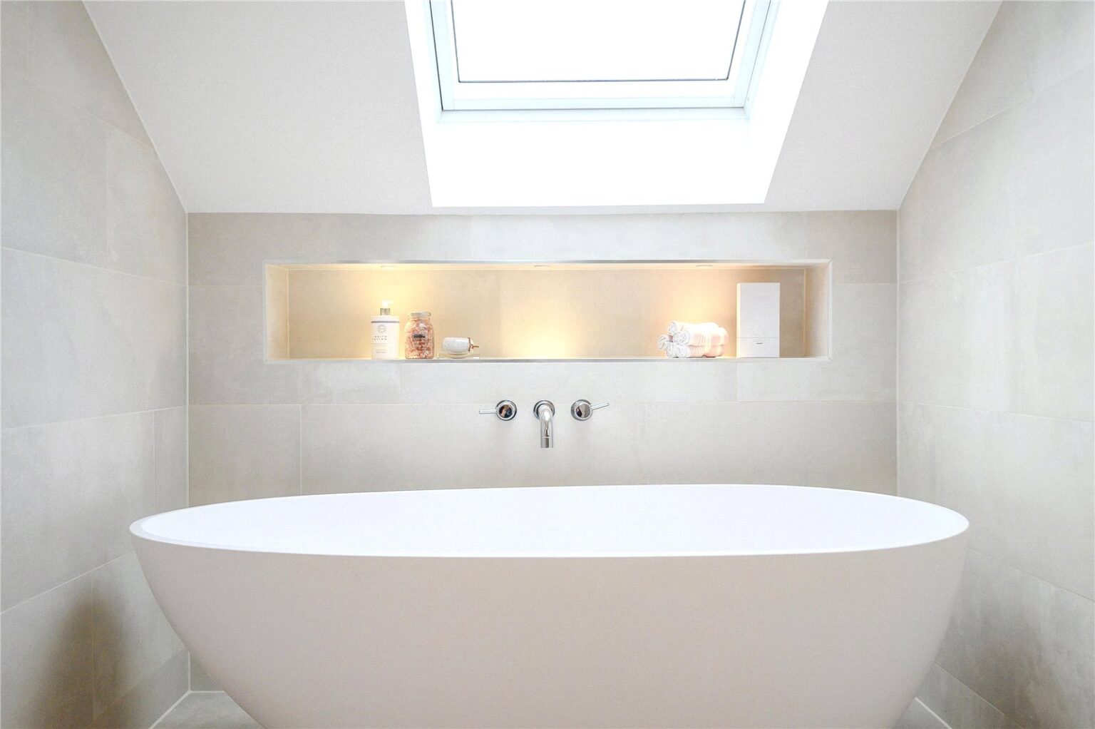 Kings Road, Richmond, TW10 gallery 13