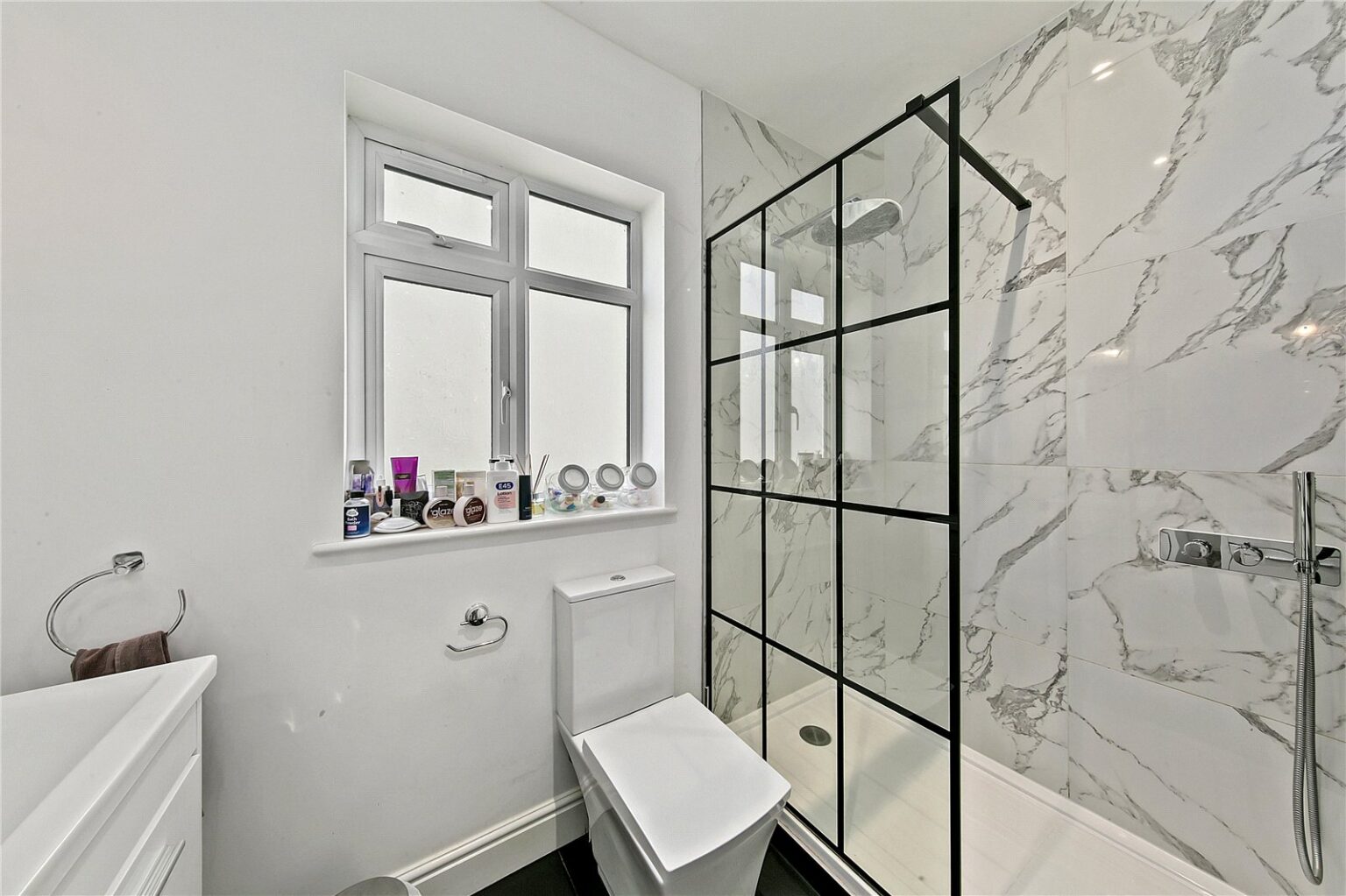 Selwyn Road, New Malden, KT3 gallery 21