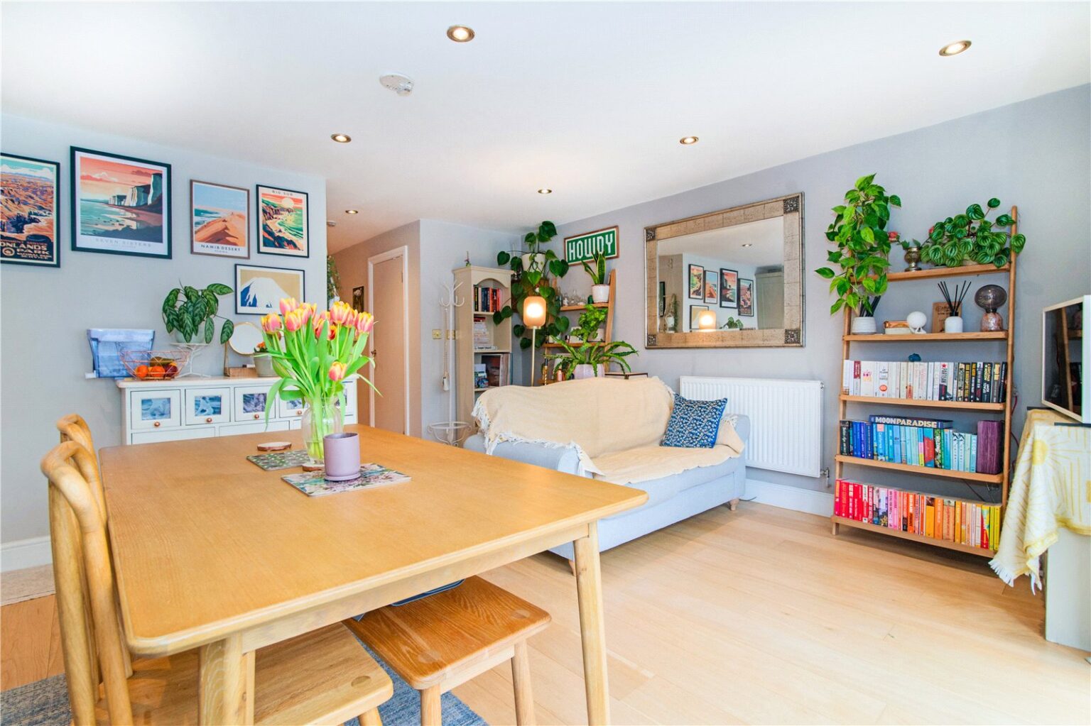 Third Cross Road, Twickenham, TW2 gallery 1