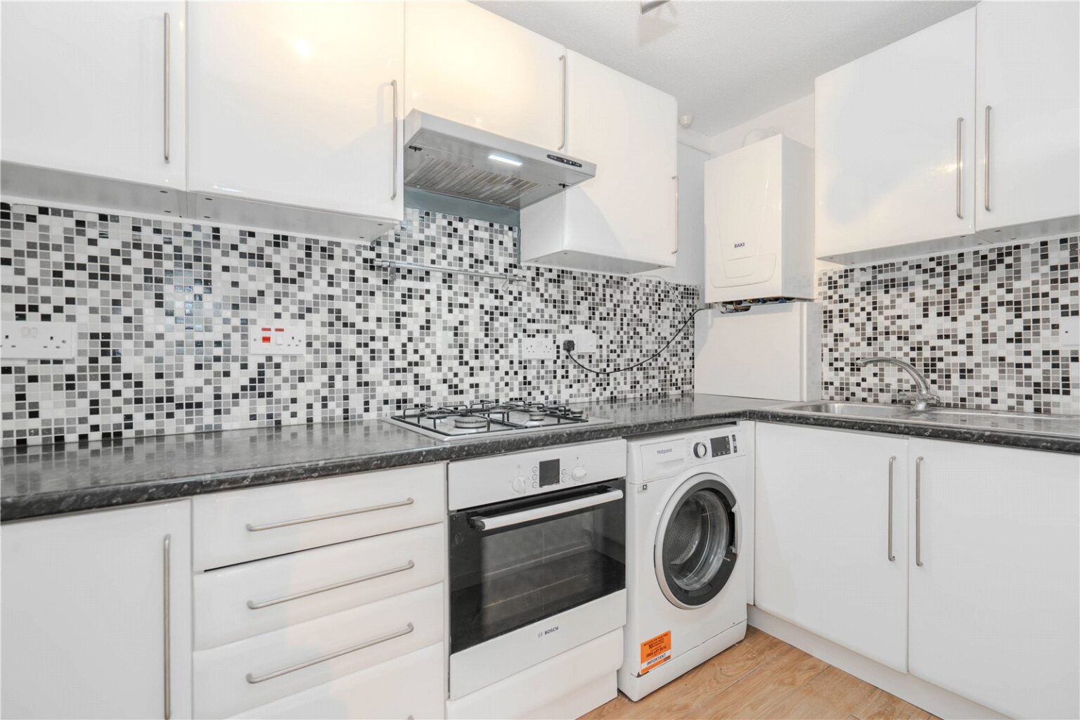 Abbottsmede Close, Twickenham, TW1 gallery 7