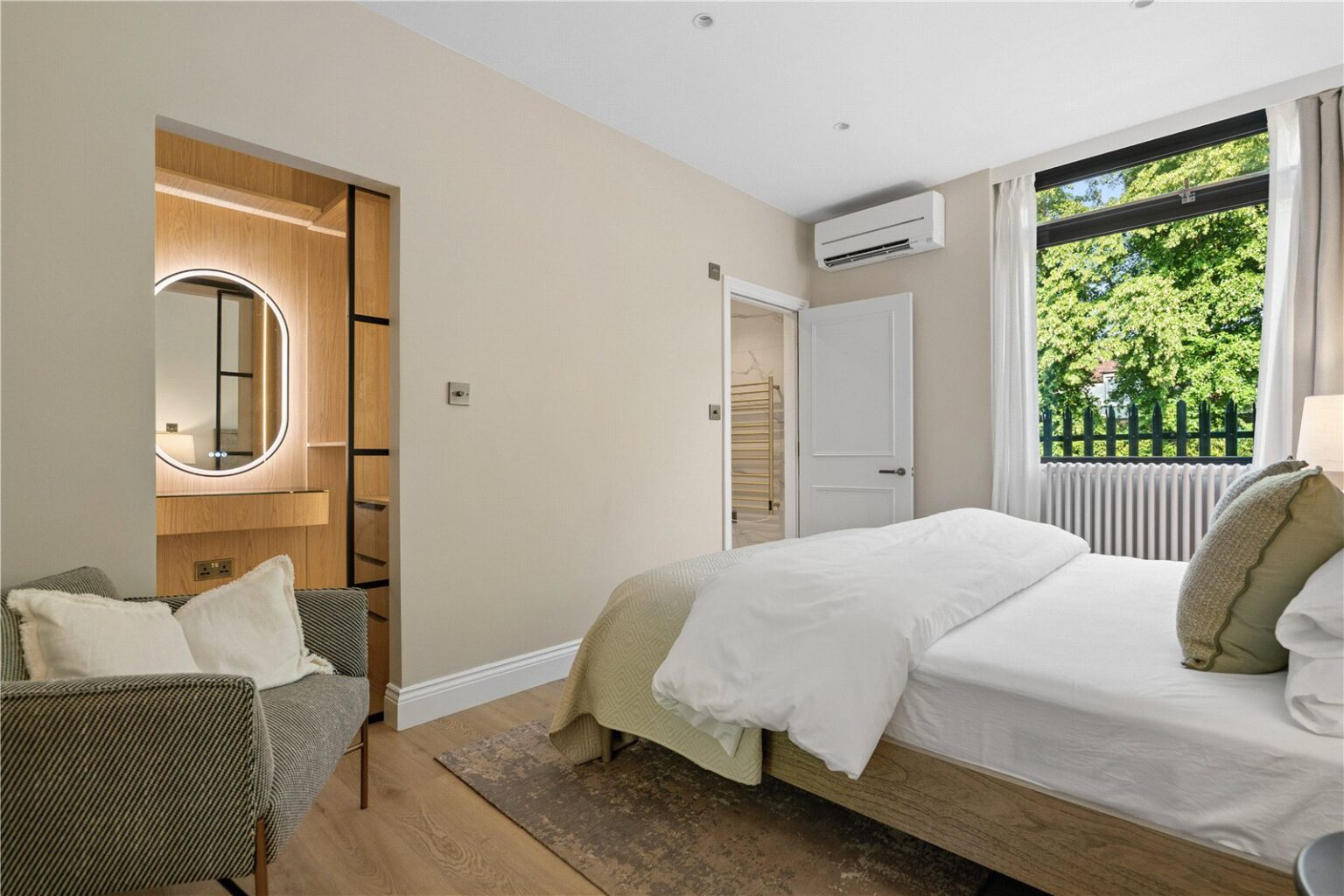 Sandycombe Road, Richmond, TW9 gallery 16