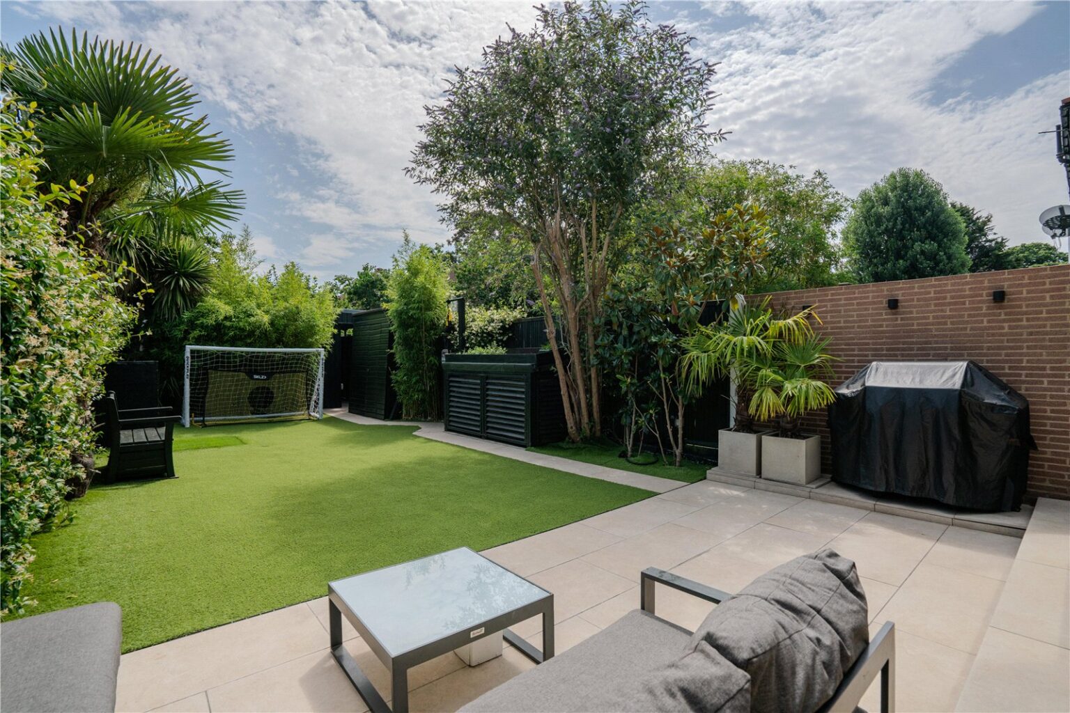 Kings Farm Avenue, Richmond, TW10 gallery 18
