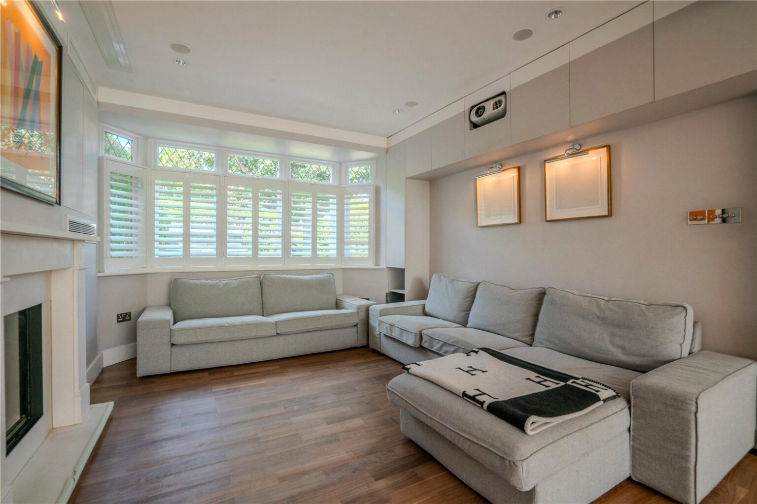 Kings Farm Avenue, Richmond, TW10 gallery 3