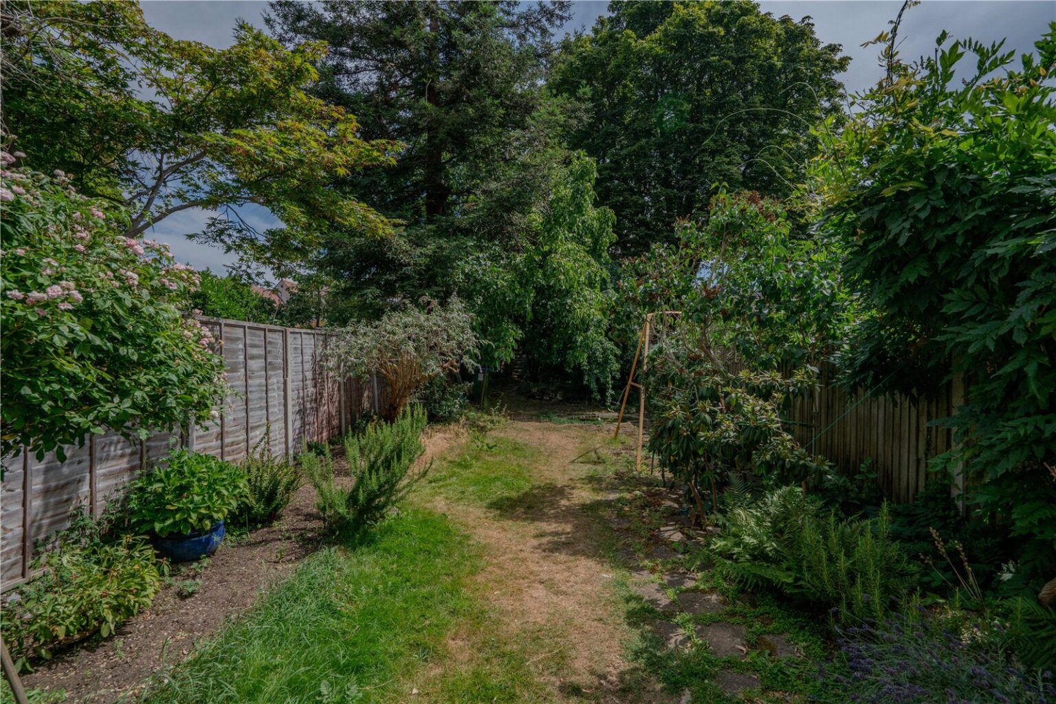 St Winifreds Road, Teddington, TW11 gallery 11