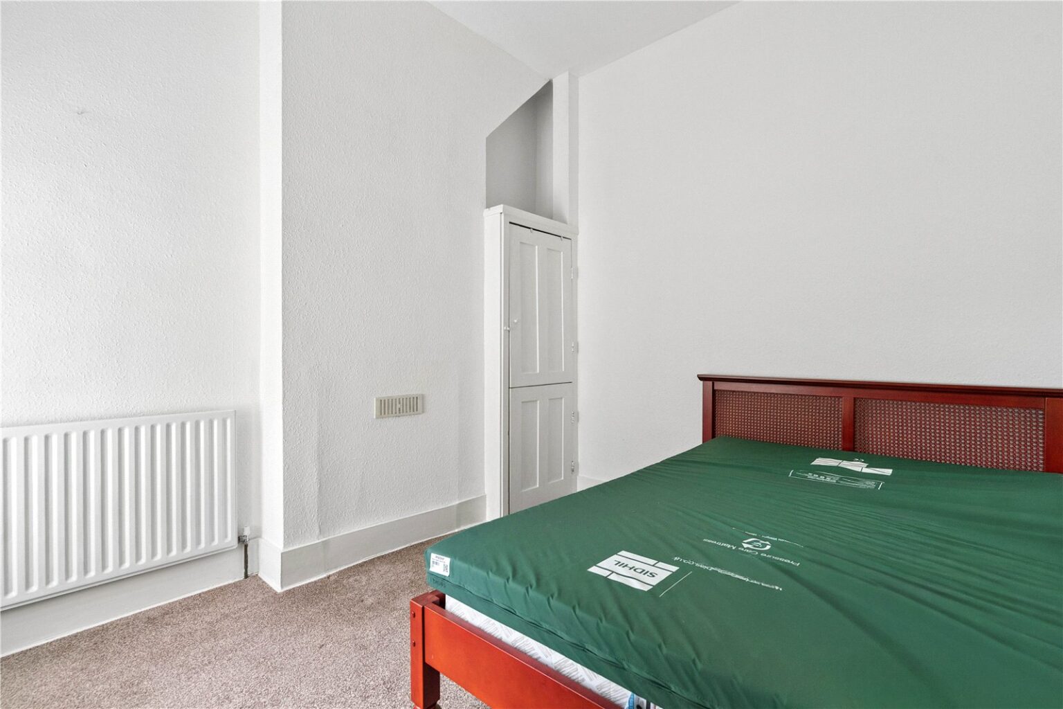 St Winifreds Road, Teddington, TW11 gallery 8