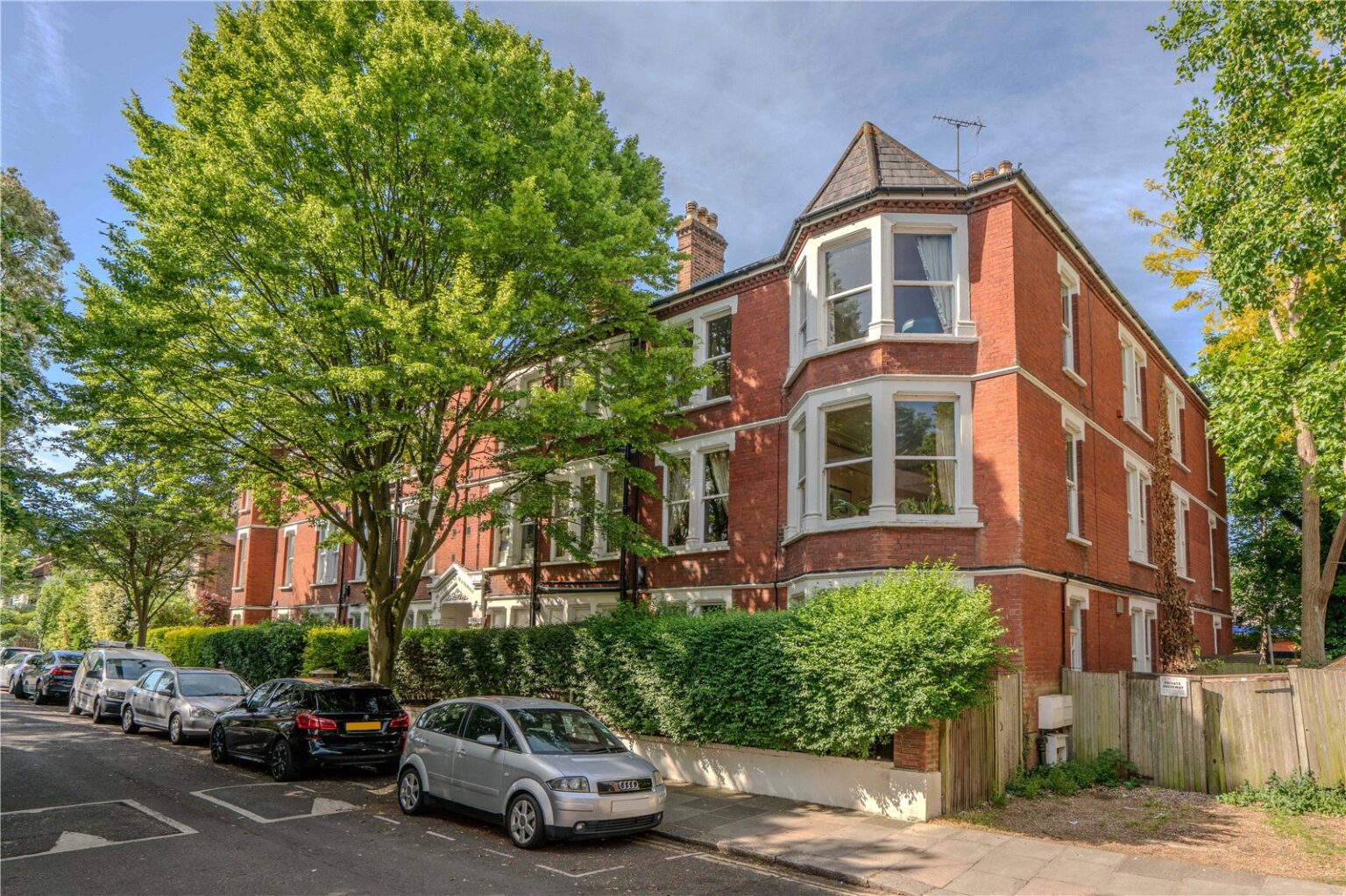Cambridge Road, Twickenham, TW1 gallery 1