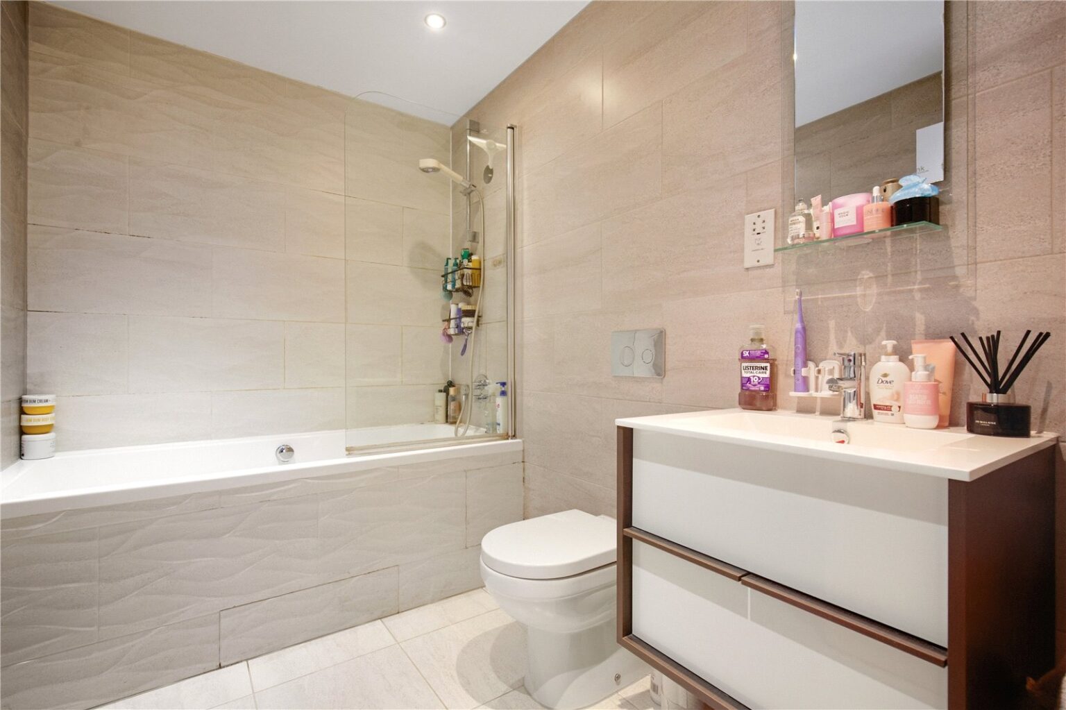 Elsinore Way, Richmond, TW9 gallery 7
