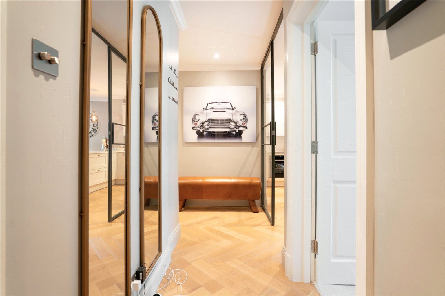 Clevedon Road, Twickenham, TW1 gallery 2