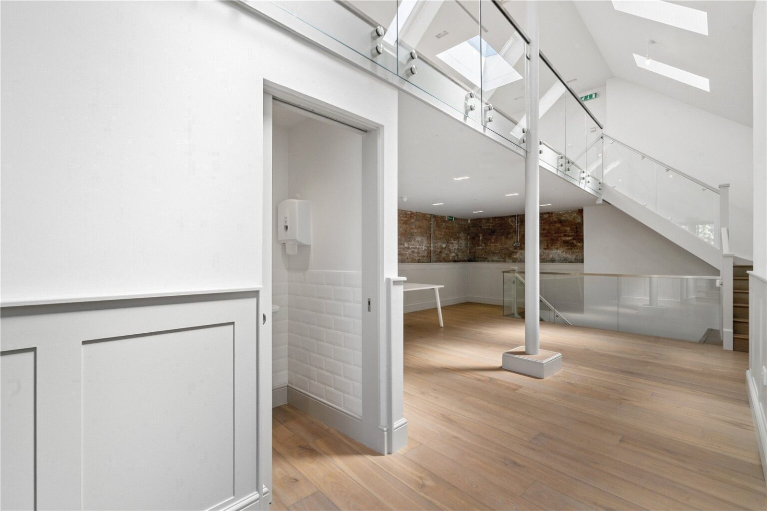Rosedale Road, Richmond, TW9 gallery 5