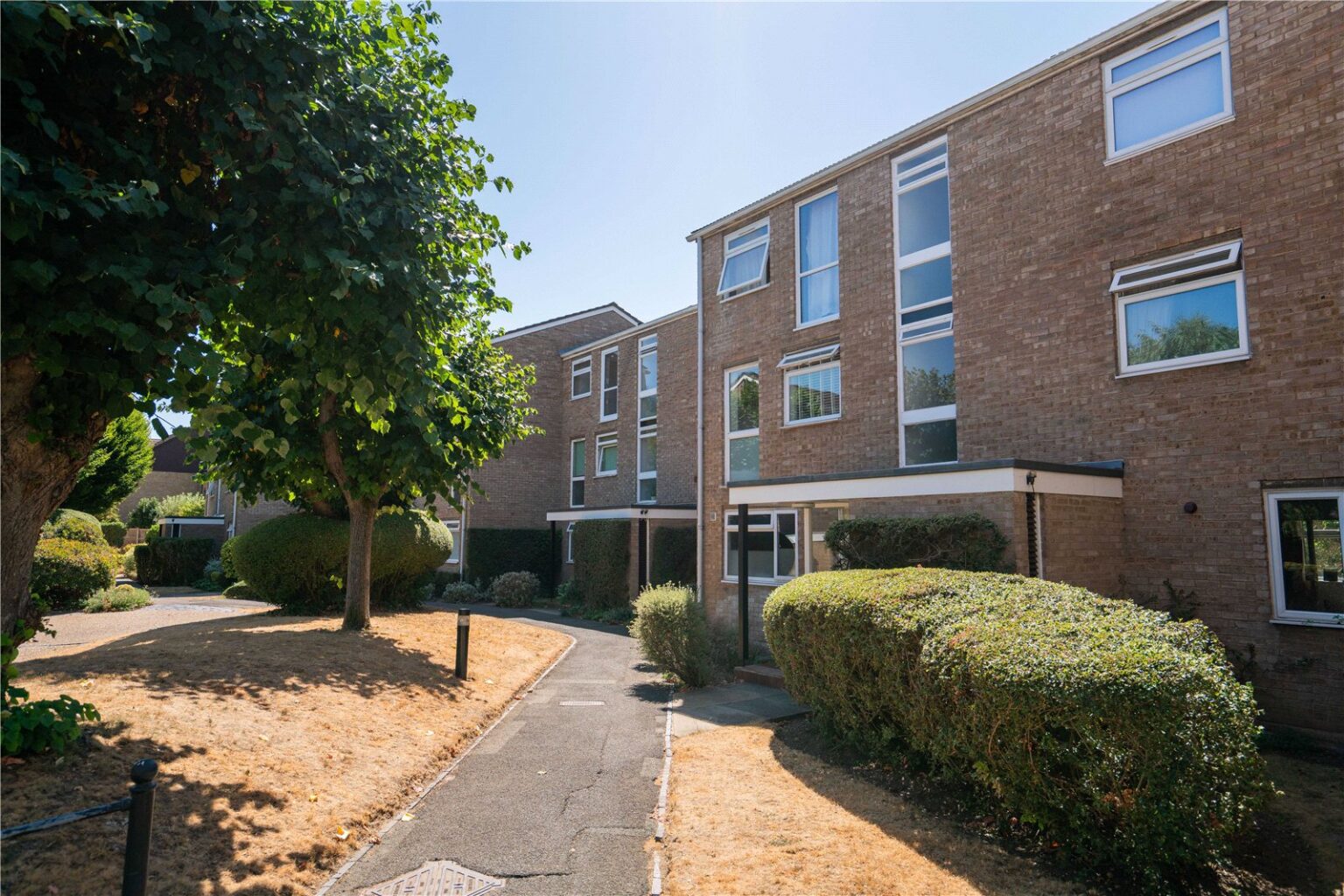 Harrowdene Gardens, Teddington, TW11 gallery 1