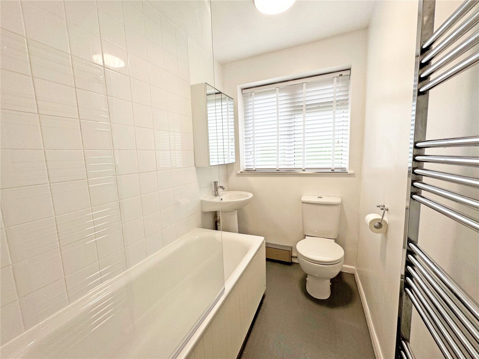 Peveril Drive, Teddington, TW11 gallery 5