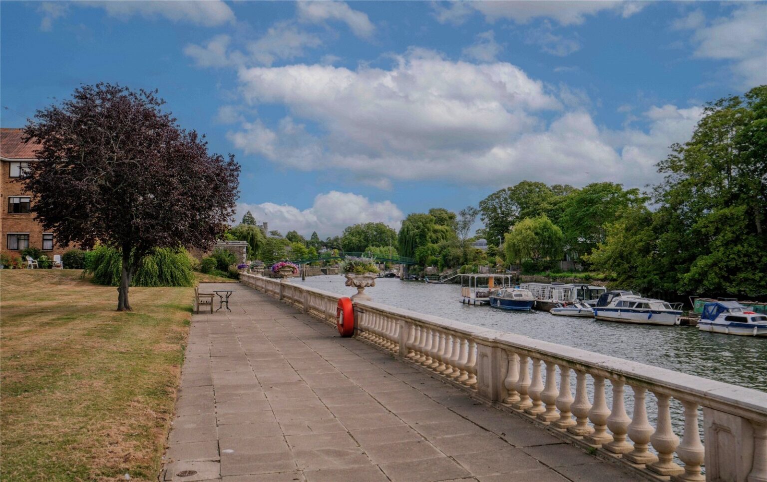 Thames Eyot, Cross Deep, TW1 gallery 14