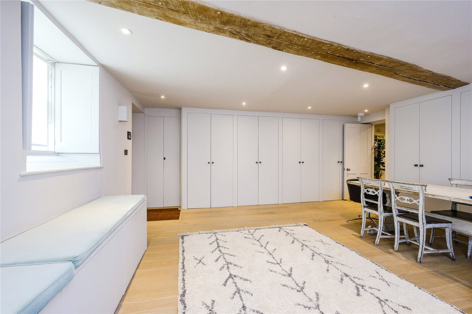 The Green, Richmond, TW9 gallery 8