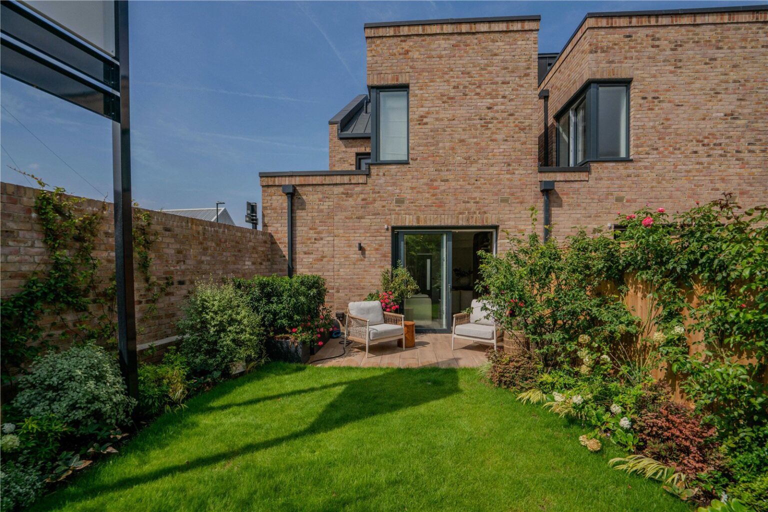 Bakers Mews, Twickenham, TW2 gallery 20