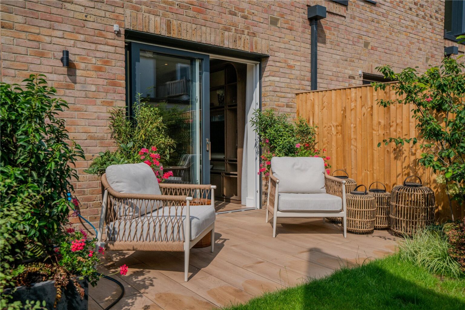 Bakers Mews, Twickenham, TW2 gallery 18