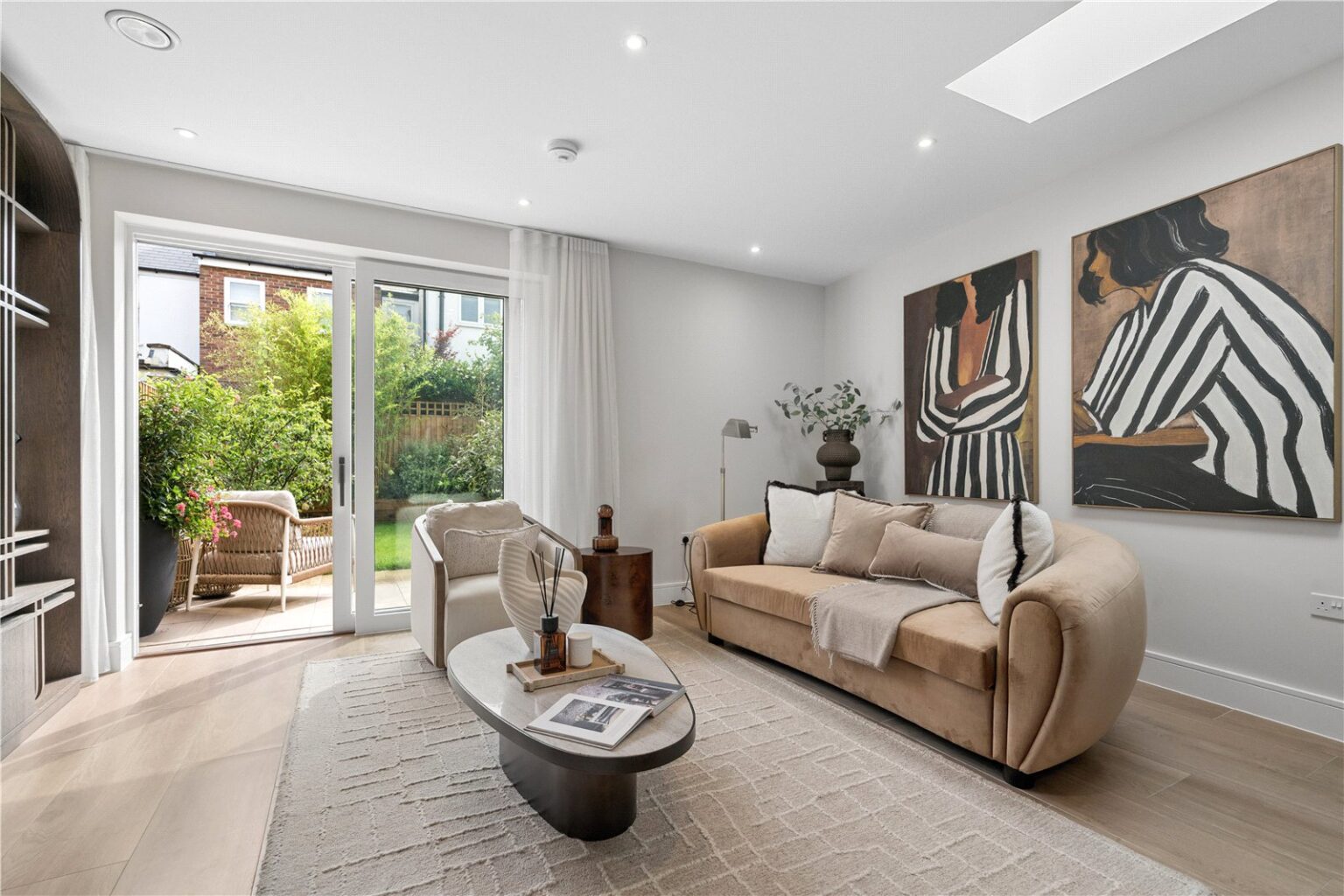 Bakers Mews, Twickenham, TW2 gallery 4