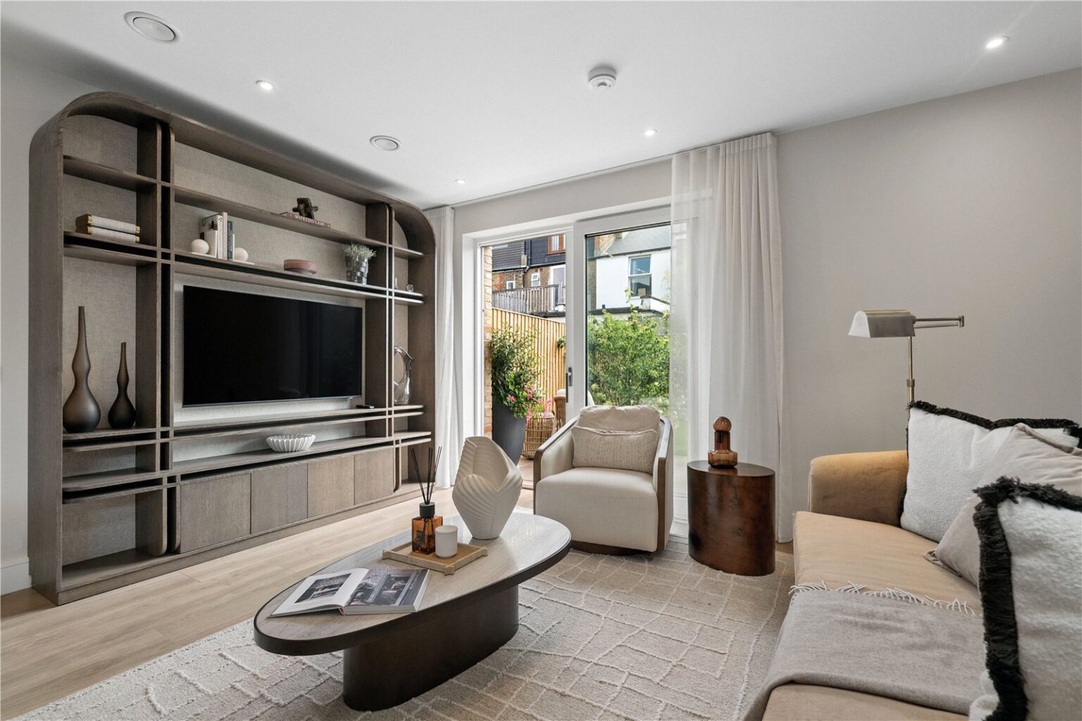 Bakers Mews, Twickenham, TW2 gallery 3
