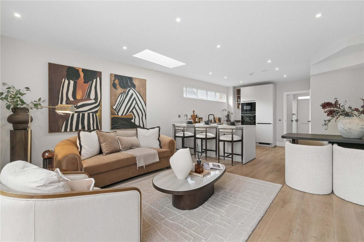 Bakers Mews, Twickenham, TW2 gallery 7
