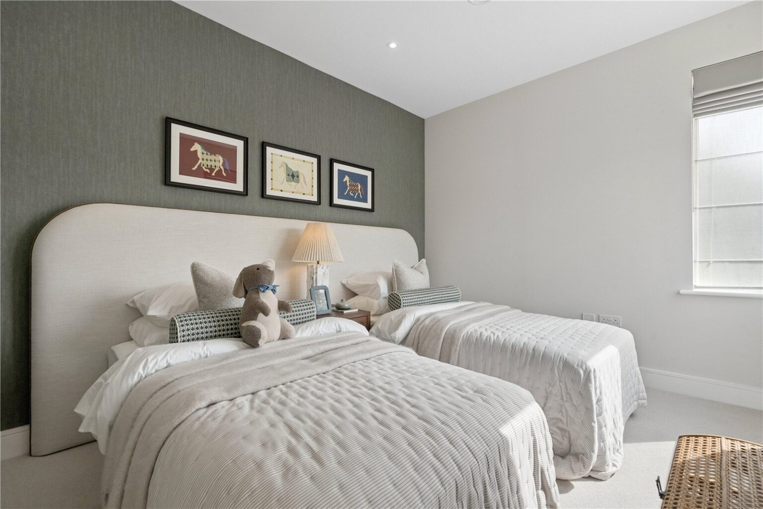 Bakers Mews, Twickenham, TW2 gallery 9