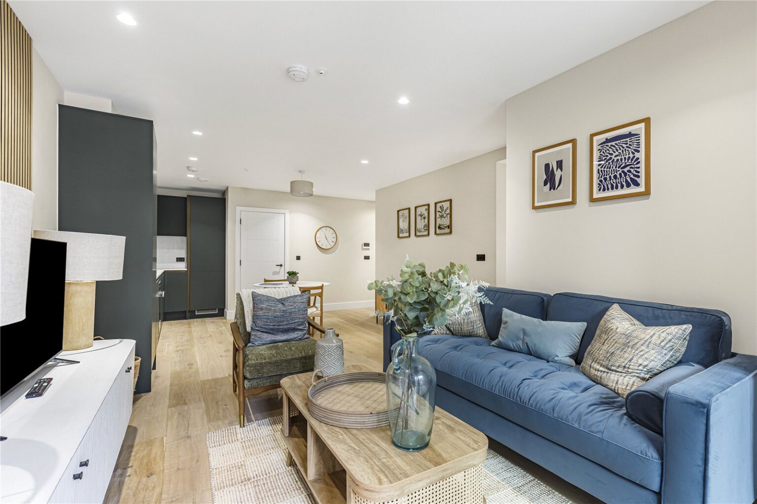 Priests Bridge, East Sheen, SW14 gallery 3