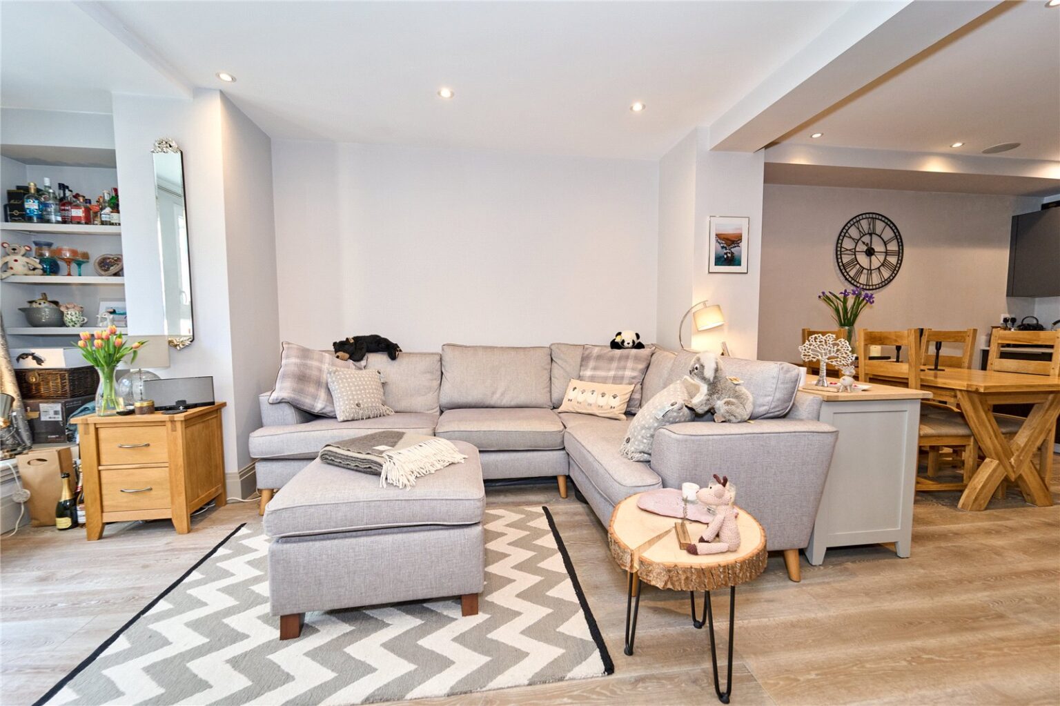 The Causeway, Teddington, TW11 gallery 8
