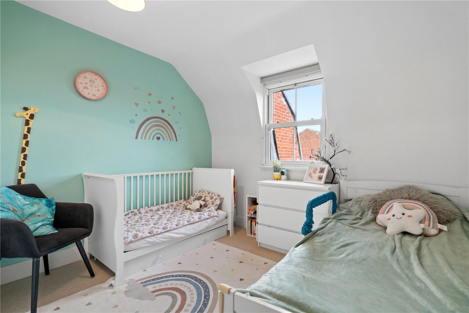 St. Marks Road, Teddington, TW11 gallery 5