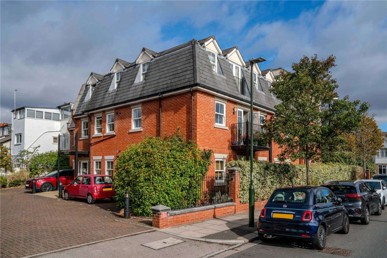 St. Marks Road, Teddington, TW11 gallery 14